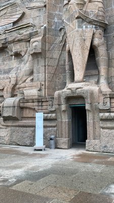 Völkerschlachtdenkmal by null