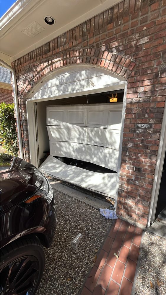 Alfred Garage Door Services - Garage Door Contractor in Mesquite, TX