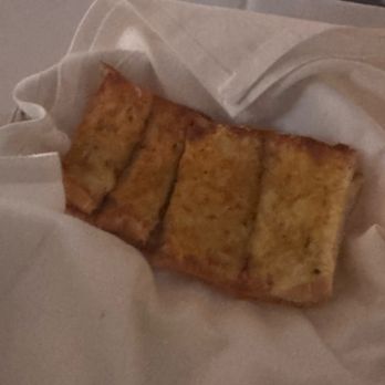 Avanti Restaurant - Avanti Garlic Loaf - Italian Near Me - Dallas, Texas Avanti Restaurant - Avanti Garlic Loaf - Italian Near Me - Dallas, Texas