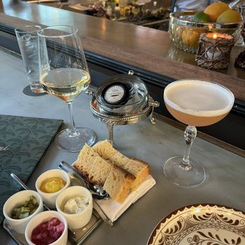Legami - Caviar service + drinks - Italian Near Me - Charleston, South Carolina Legami - Caviar service + drinks - Italian Near Me - Charleston, South Carolina