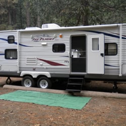 EZ Campin - 25 ft Jayflight SLEEPS 8