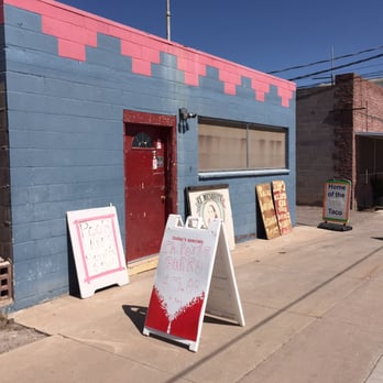 El Mesquite Taqueria - Front the outside - Mexican Near Me - Pima, Arizona El Mesquite Taqueria - Front the outside - Mexican Near Me - Pima, Arizona