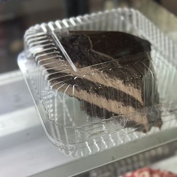 Casa Di Roma - Chocolate cake slices - Italian Near Me - Meriden, Connecticut Casa Di Roma - Chocolate cake slices - Italian Near Me - Meriden, Connecticut