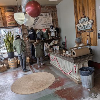 Olive and Sinclair Chocolate - Interior - Chocolatiers & Shops Near Me - Nashville, Tennessee