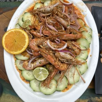 El Viejon Mariscos & Sushi - Sushi Bars Near Me - Long Beach, California El Viejon Mariscos & Sushi - Sushi Bars Near Me - Long Beach, California