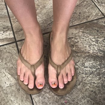 Dixon Nails - Nail Salons Near Me - Dixon, California