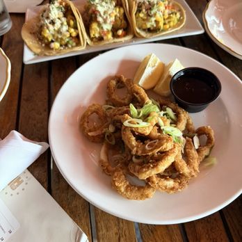 Revolution House - Fried Calamari and street corn tacos - American Near Me - Philadelphia, Pennsylvania Revolution House - Fried Calamari and street corn tacos - American Near Me - Philadelphia, Pennsylvania
