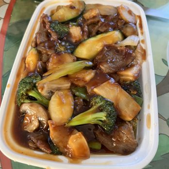 Li's Garden - Szechuan beef - Chinese Near Me - Longwood, Florida
