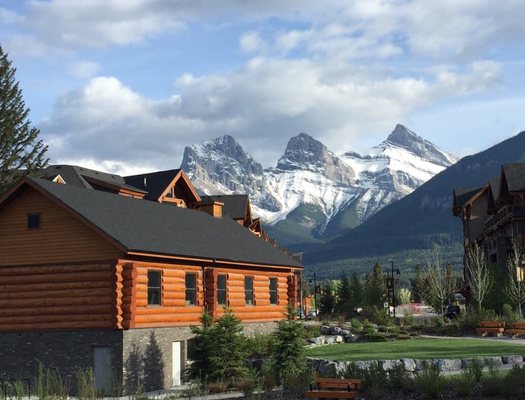 Canmore by null