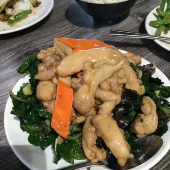 Phoenix Kitchen - Stir fry chicken with kale. Sounds gross but delicious! - Chinese Near Me - Temple City, California Phoenix Kitchen - Stir fry chicken with kale. Sounds gross but delicious! - Chinese Near Me - Temple City, California
