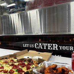 Pep Jalapeño Pizza Buffalo wings Pep Jalapeño Pizza Buffalo wings