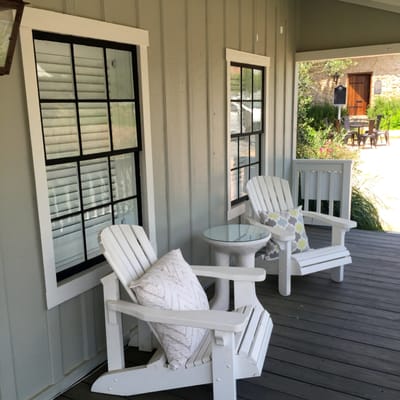 Round Top Inn by null