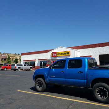 Les Schwab Tire Center - Tires Near Me - Madras, Oregon Les Schwab Tire Center - Tires Near Me - Madras, Oregon