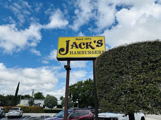 Jack's Old Fashion Hamburger by null