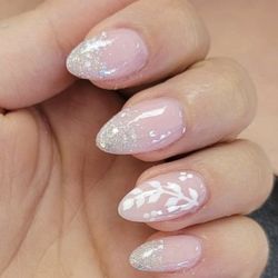 Nail Expressions