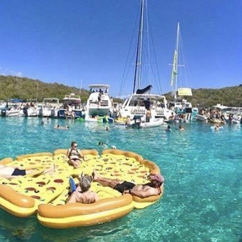 Pizza Pi VI - Pizza floatie, Pizza Pi Vi, Pizza Sailboat, Slice of Paradise, Christmas Cove, Great Saint James Island, US Virgin Islands - Pizza Near Me - Charlotte Amalie, Virgin Islands Pizza Pi VI - Pizza floatie, Pizza Pi Vi, Pizza Sailboat, Slice of Paradise, Christmas Cove, Great Saint James Island, US Virgin Islands - Pizza Near Me - Charlotte Amalie, Virgin Islands