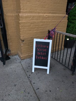 Bill's Bar & Lounge by null