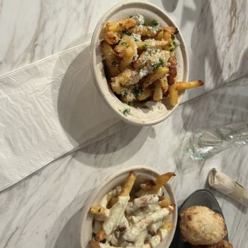 Julia & Henry's - Food Court Near Me - Miami, Florida