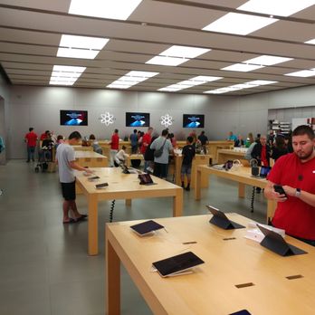 Apple Ala Moana - Trying to fix some iPad/phone issues - Computers Near Me - Honolulu, Hawaii Apple Ala Moana - Trying to fix some iPad/phone issues - Computers Near Me - Honolulu, Hawaii