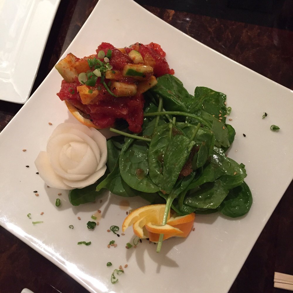 Bua Thai Sushi - Bua Thai Salad - Sushi Bars Near Me - Malta, New York