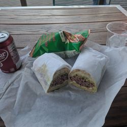 Potato Chips Deli - Long Beach - Pastrami sandwich chips and a drink