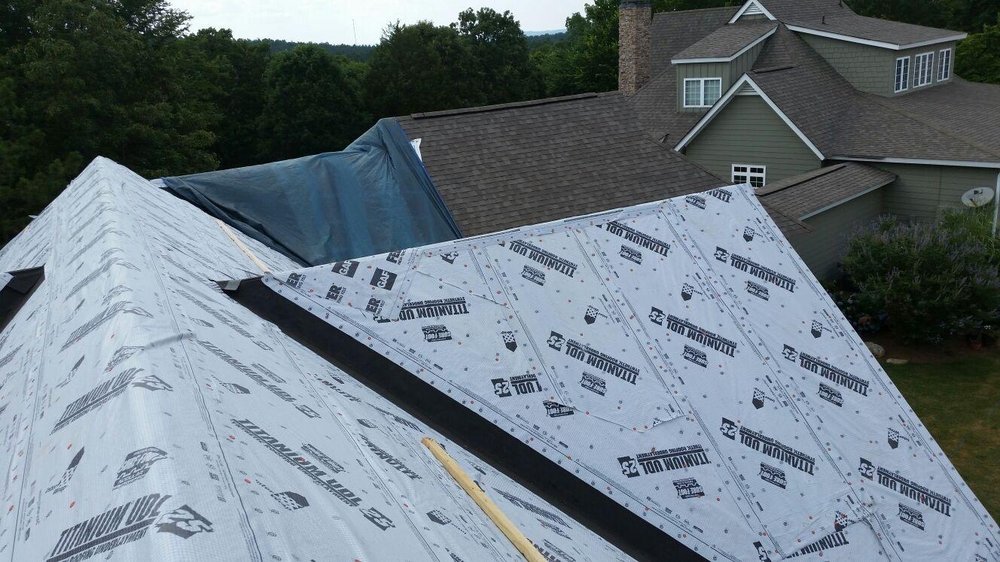 Slide of Amigo Roofing