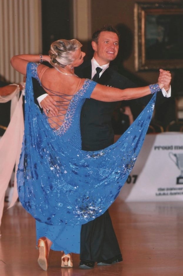 Milwaukee Ballroom Dance Logo