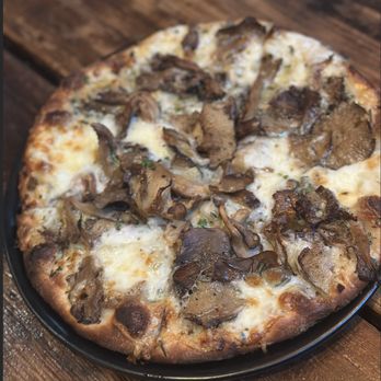 Paladar 511 - Mushroom Pizza, - Pizza Near Me - New Orleans, Louisiana Paladar 511 - Mushroom Pizza, - Pizza Near Me - New Orleans, Louisiana