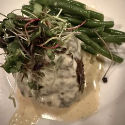 Filet with Bernaise sauce Filet with Bernaise sauce