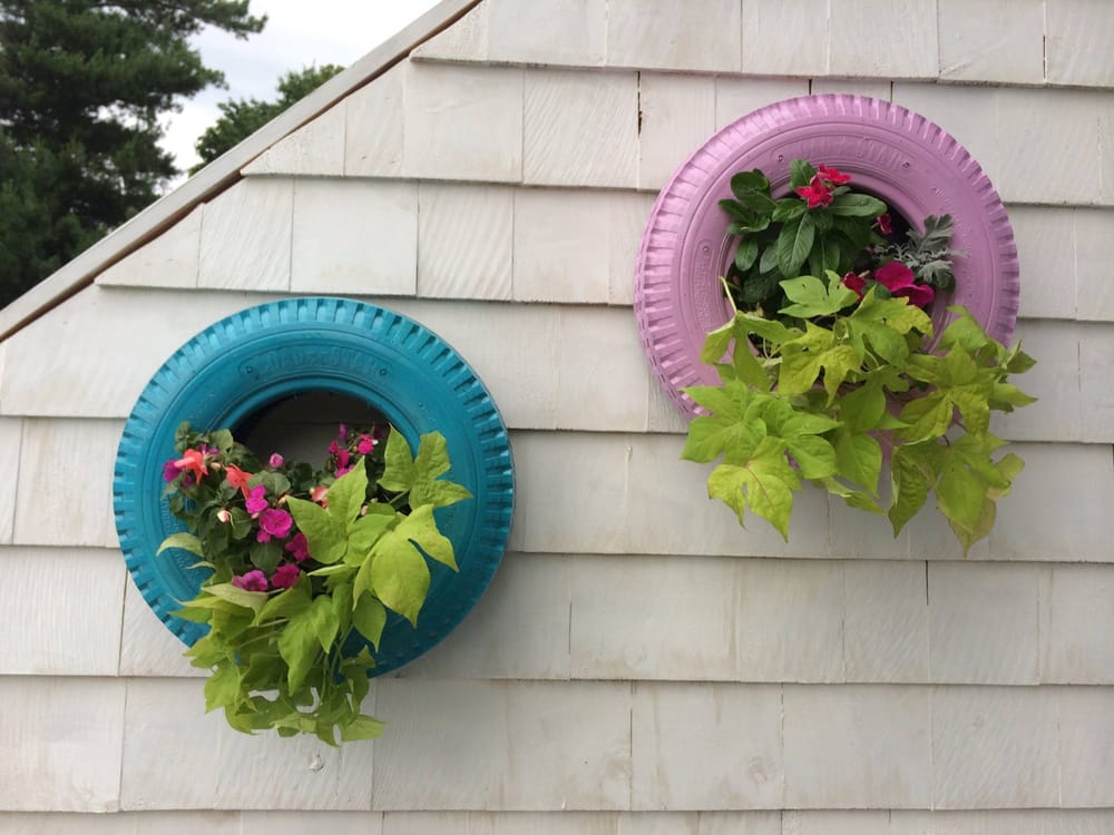 W J HOEY TIRE CO, INC Updated September 2024 4 Pullman St