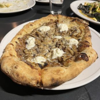 Benzina - Mushroom pizza (splendid!) - Italian Near Me - Denver, Colorado Benzina - Mushroom pizza (splendid!) - Italian Near Me - Denver, Colorado