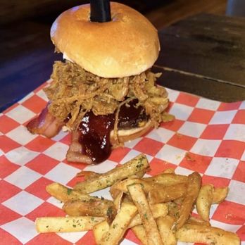 Alley Burger - BBQ Bacon - Burgers Near Me - Columbus, Ohio