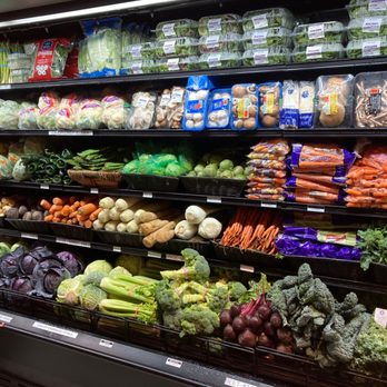 Mr. Kale - Straight up produce - Grocery Near Me - Brooklyn, New York