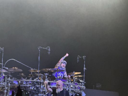 Frontwave Arena by null