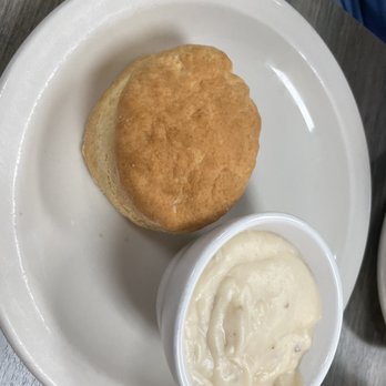 Eggs N Things - Biscuit n gravy was delicious - Breakfast & Brunch Near Me - Valencia, California Eggs N Things - Biscuit n gravy was delicious - Breakfast & Brunch Near Me - Valencia, California