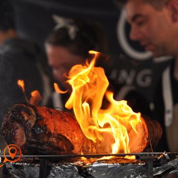 Pigling Street - Street Vendors Near Me - London, XGL