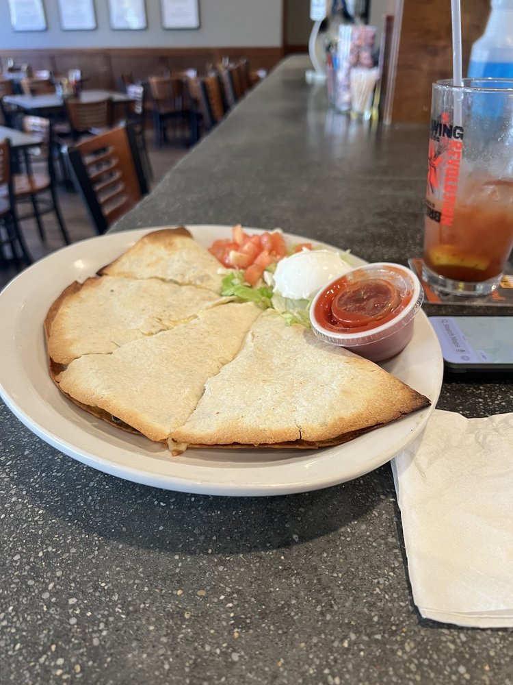 Food from Downtown Eatery & Spirits