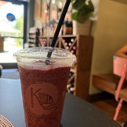 Koma Cafe - Fruity Pebbles Smoothie