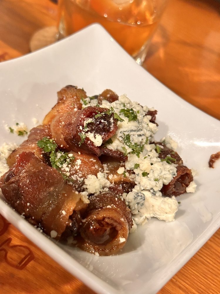 BREW KITCHEN ALE HOUSE 598 Photos & 667 Reviews 10708 Los Alamitos Blvd, Los Alamitos