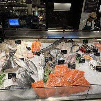 Harrods Food Hall - Cheese Shops Near Me - London, XGL Harrods Food Hall - Cheese Shops Near Me - London, XGL