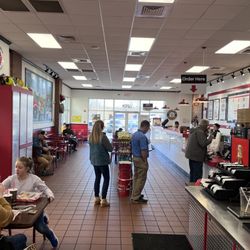 Firehouse Subs - Dining