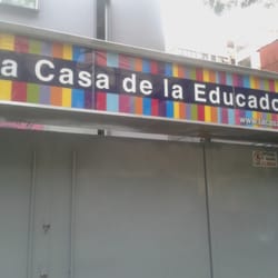 La Casa de la Educadora - La casa de la educadora