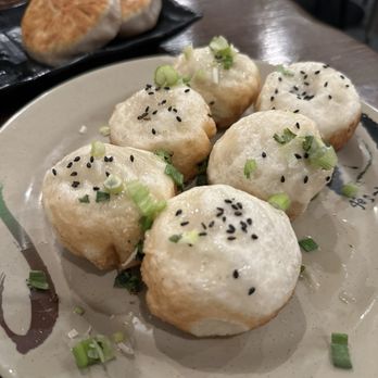 Min Min Pie House - Pan fried buns - Chinese Near Me - Alhambra, California