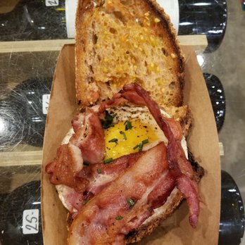 Tumaca Truck - Tostada with Egg and Bacon - Food Trucks Near Me