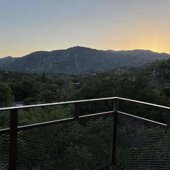 Sierra Lodge - Hotels Near Me - Three Rivers, California Sierra Lodge - Hotels Near Me - Three Rivers, California