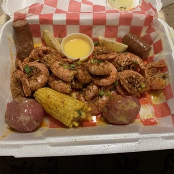 Bradley’s Cajun Quick Stop & Deli - Royal Red Shrimp Platter - Delis Near Me - Long Beach, Mississippi
