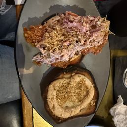 Vang Go Spicy Chicken Sando