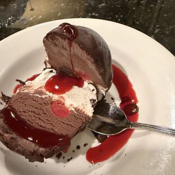 Giuseppe's - Dessert - Italian Near Me - Williamsburg, Virginia
