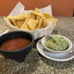 Fiesta Ranchera Mexican Restaurant - Really good guac, salsa and chips.