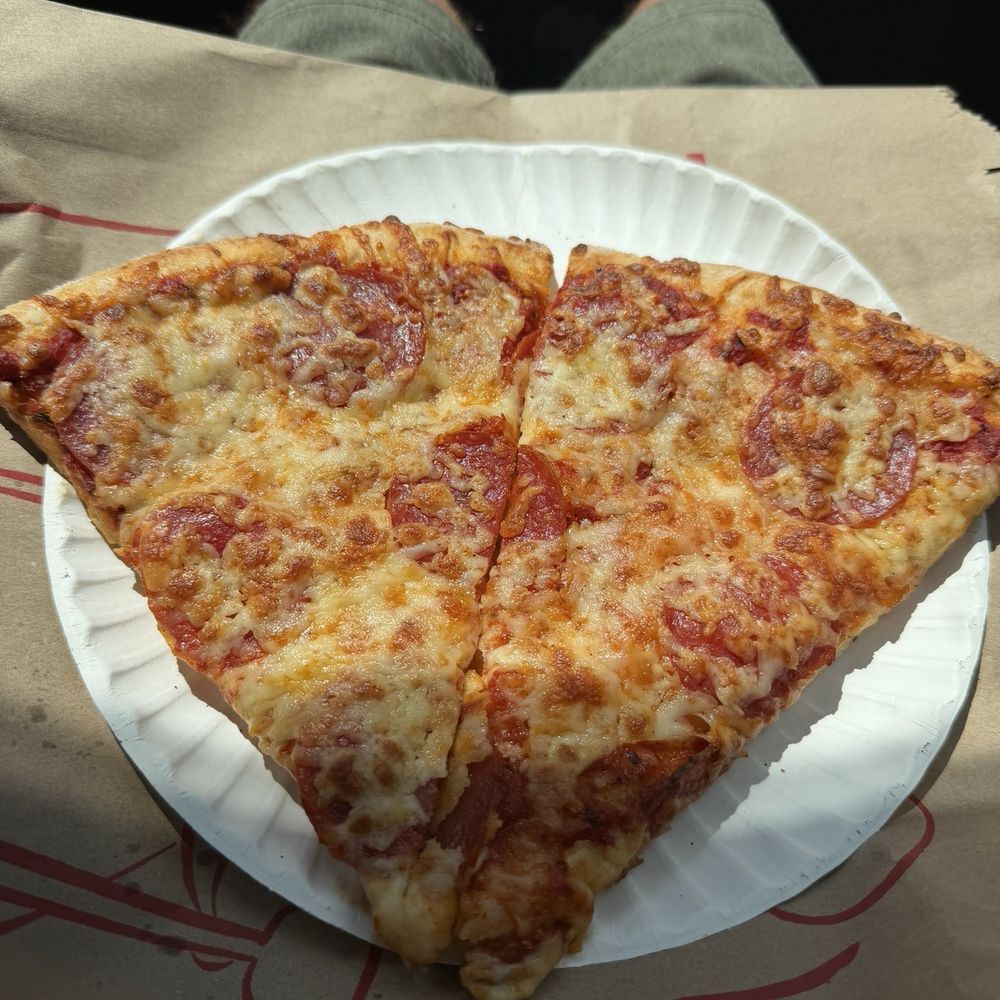 Jacked Up Pizza - Pizza Near Me - Lindsay, Ontario Jacked Up Pizza - Pizza Near Me - Lindsay, Ontario